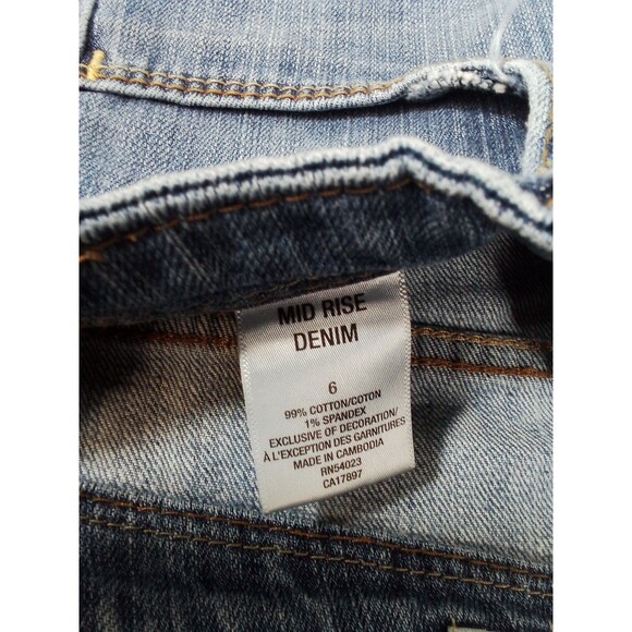 Women's Old Navy Mid-rise Stretch Denim‎ Size 6 Shorts - Picture 7 of 14
